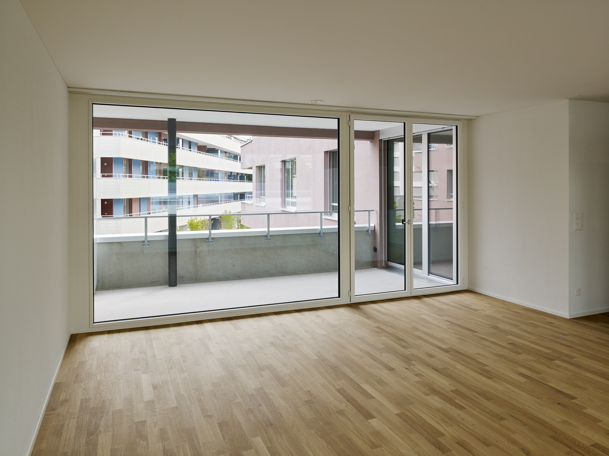 E14507 Alpa 045199 SCREEN